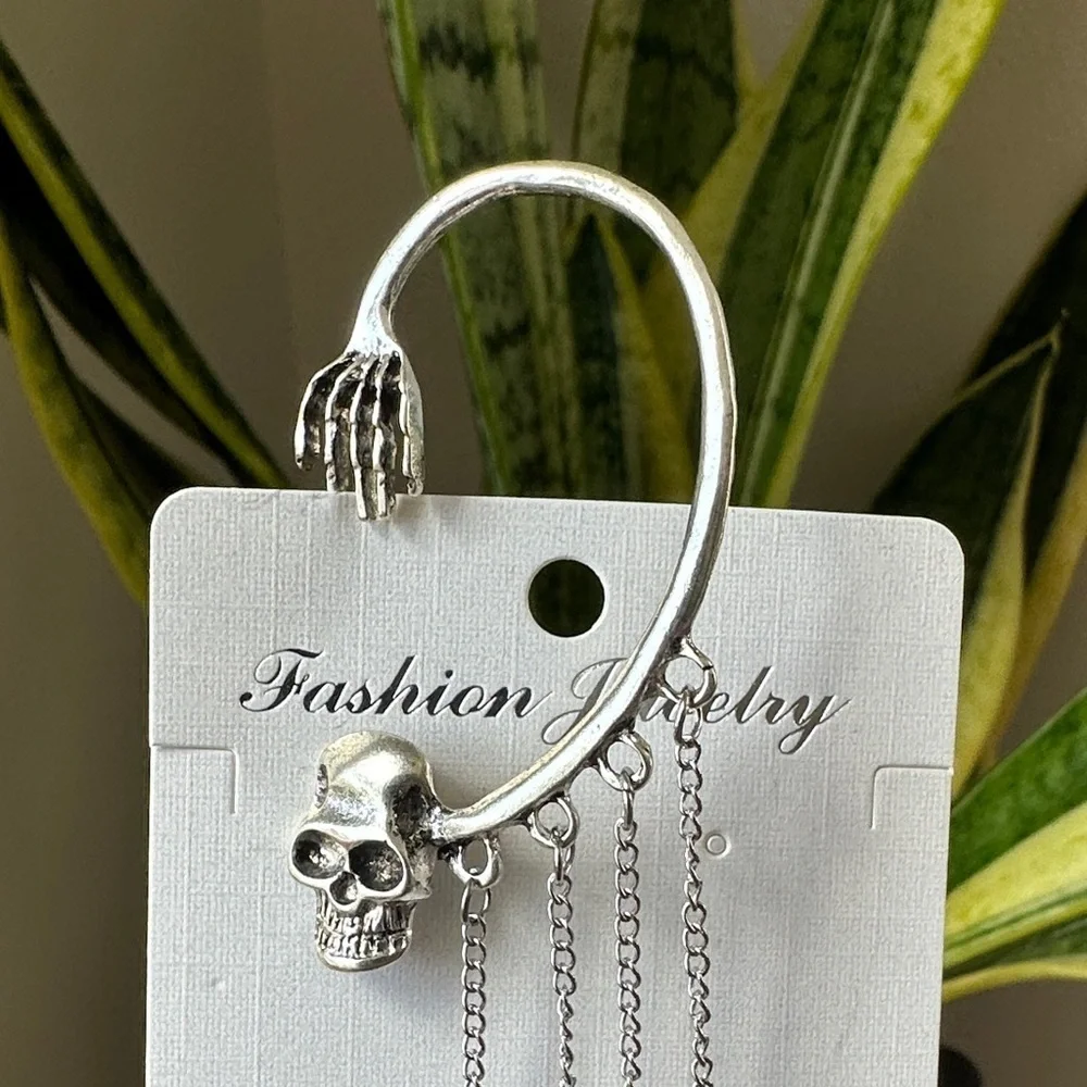Silver Skull around the ears Chain Earrings